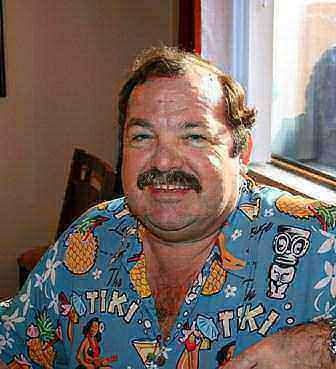 christopher 'gus'hall